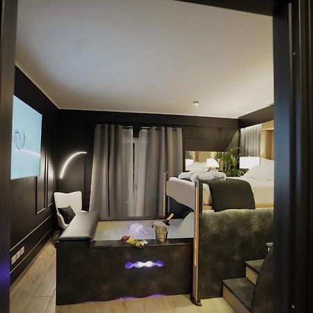 Toma Suites - Il Nido D'Amore Рим Экстерьер фото